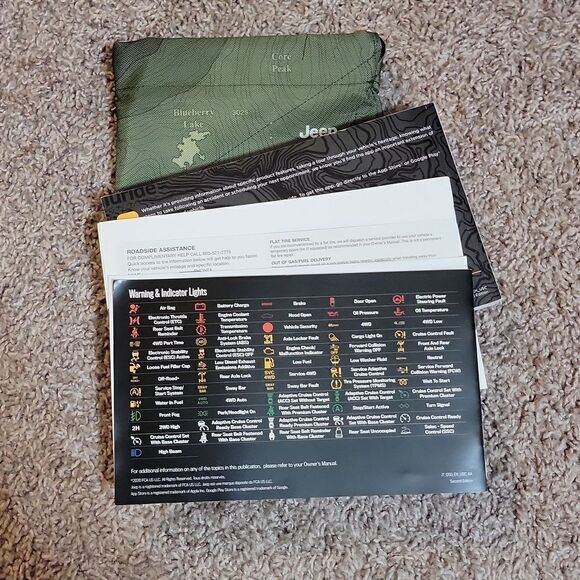 2021 Jeep Gladiator Owners Manual Set & Storage Pouch ~ New - Picture 4 of 5